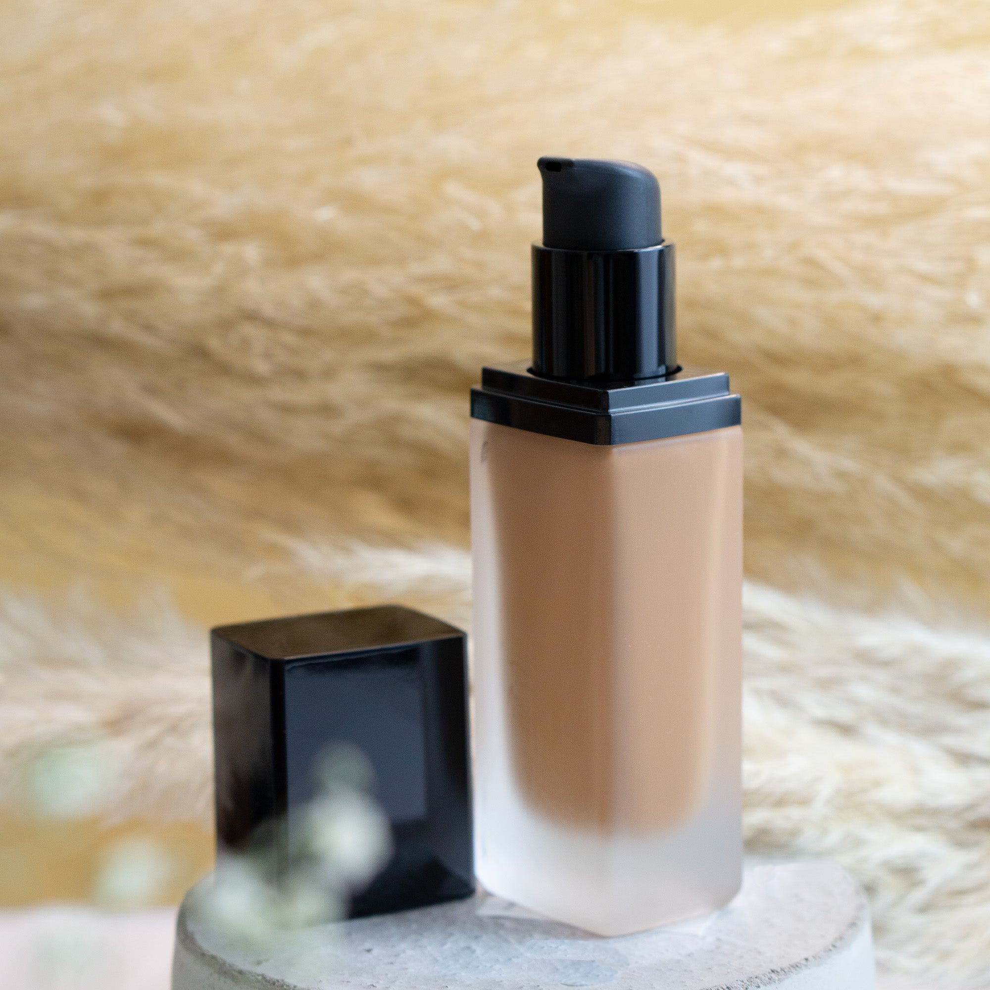 Foundation with SPF - Rich Caramel - The Vegan Shop